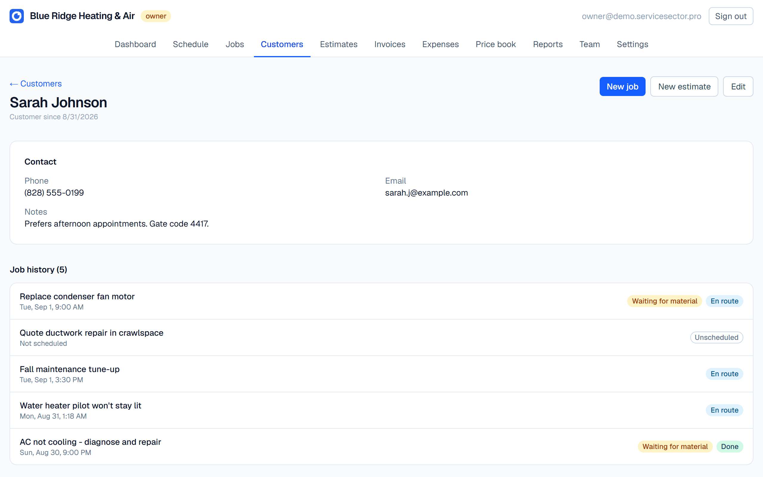 Customers and properties screenshot